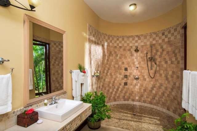 Hospitality Expert Little Waters Villa Negril Esterno foto